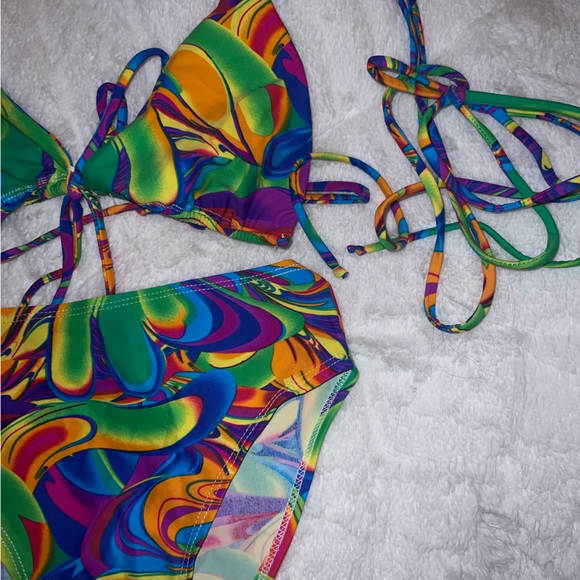 Rave set - Picture 2 of 3